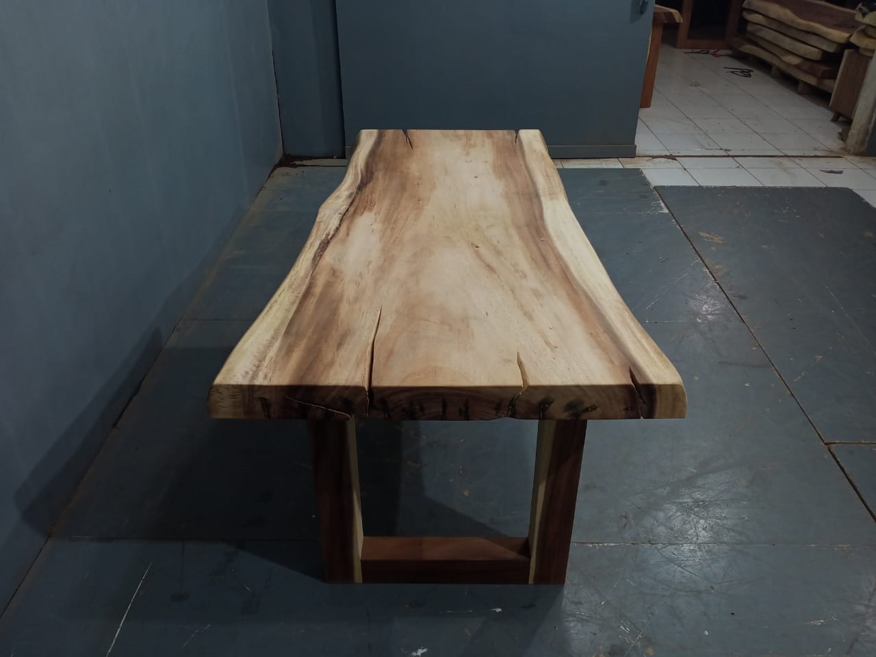 Live Edge Tables