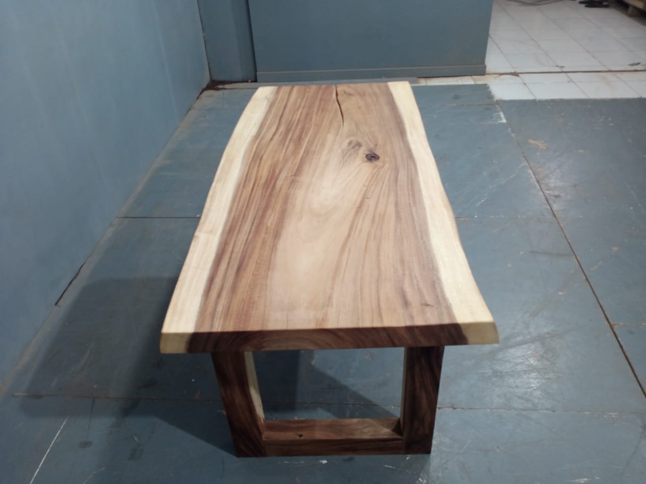 Live Edge Tables