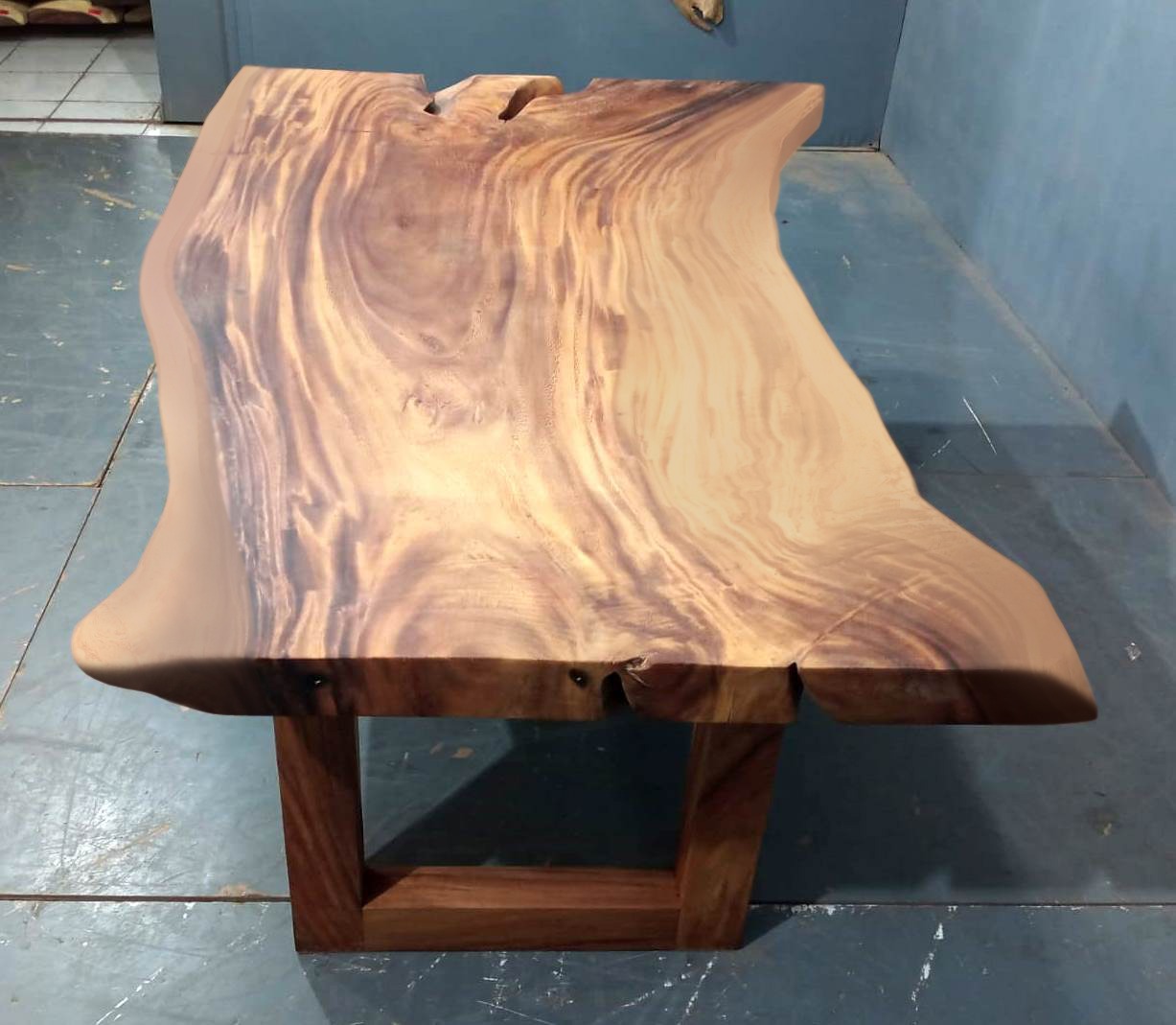 Live Edge Tables