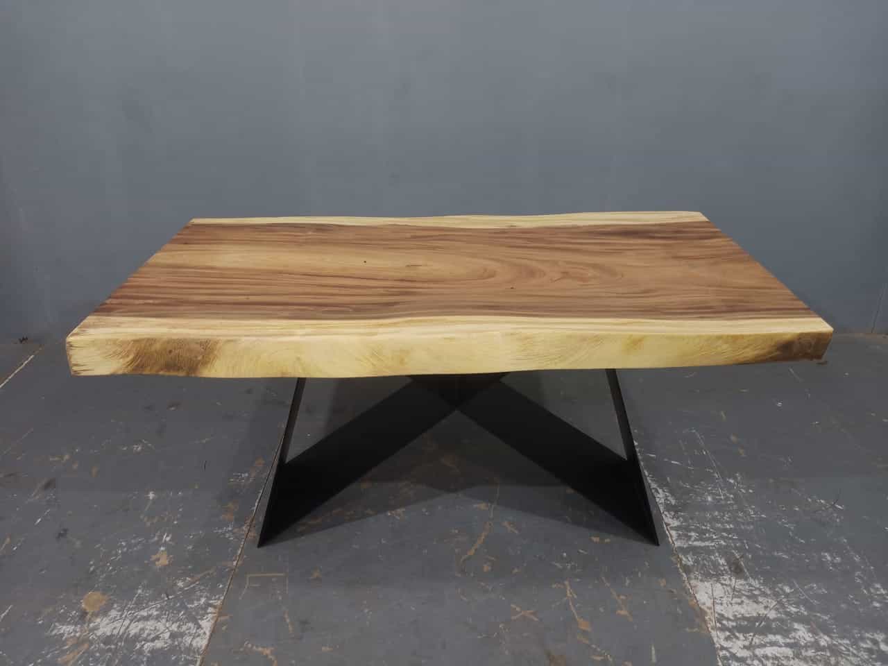 LIVE EDGE TABLES
