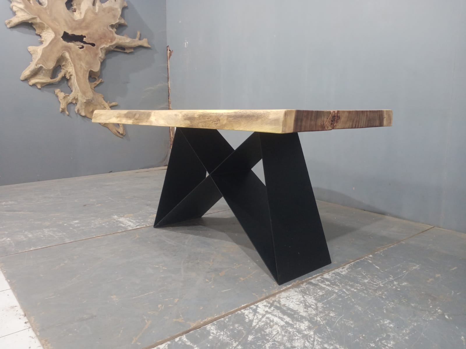 Live Edge Tables