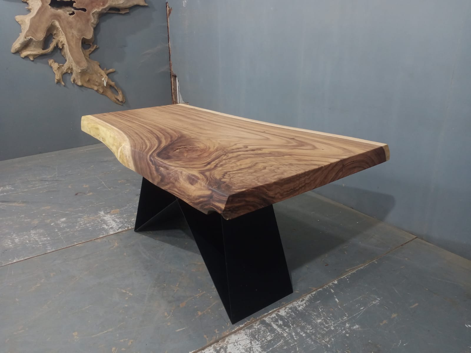 Live Edge Tables