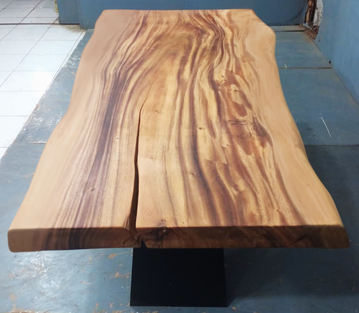 Live Edge Tables