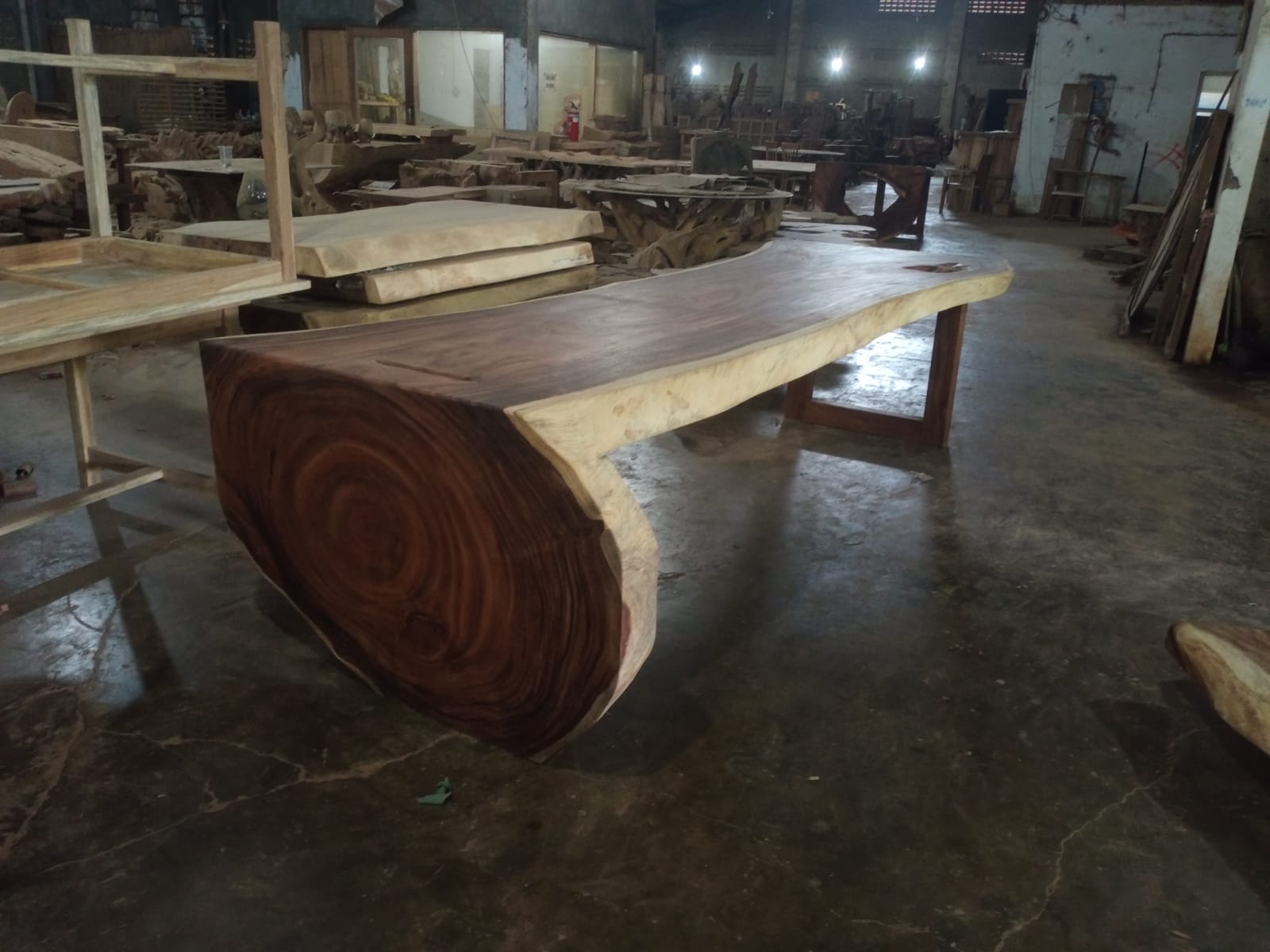 Live Edge Tables