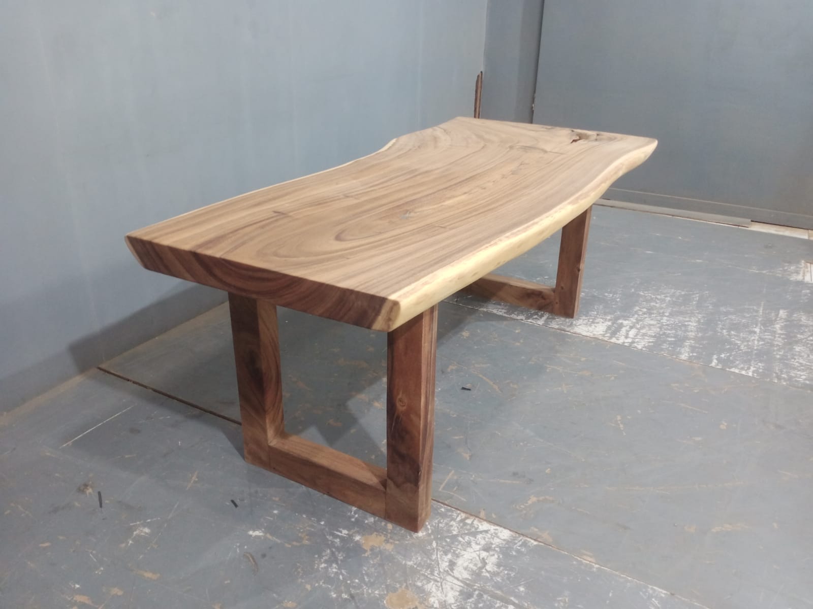 Live Edge Tables